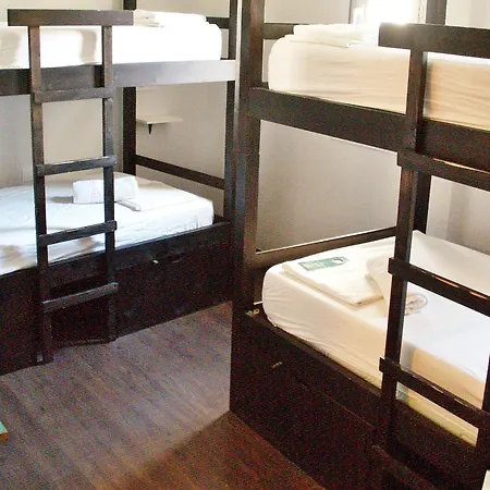 Hostel Oasis Backpackers'