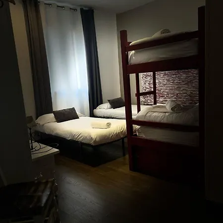 Hostal Oasis Backpackers' *
