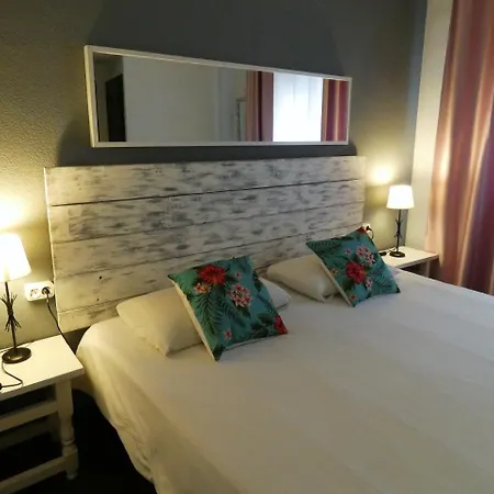Hostel Oasis Backpackers'